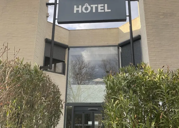 Hotel Restaurant Kyriad Brive Centre